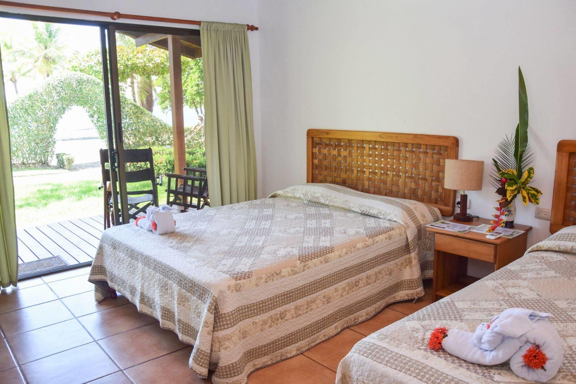 Agua Dulce On The Beach Puerto Jiménez エクステリア 写真